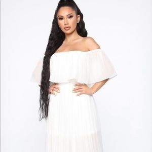 Fashion Nova White Maxi Dress
